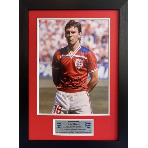 Bryan Robson Signed England Photo Display