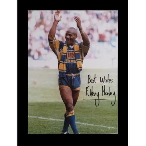 Signed Ellery Hanley Leeds RLFC signed photo clapping